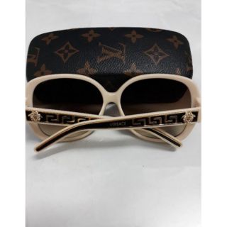 MẮT KÍNH NỮ VERSACE ĐẸP