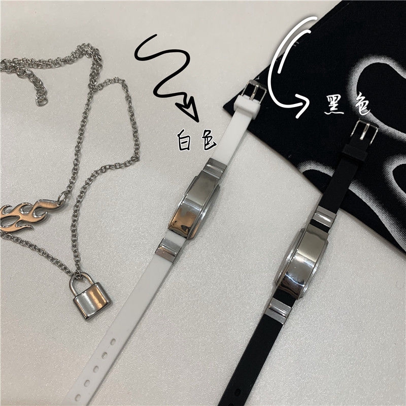 Vòng tay chất liệu thép titan phong cách thể thao cá tính sành điệu