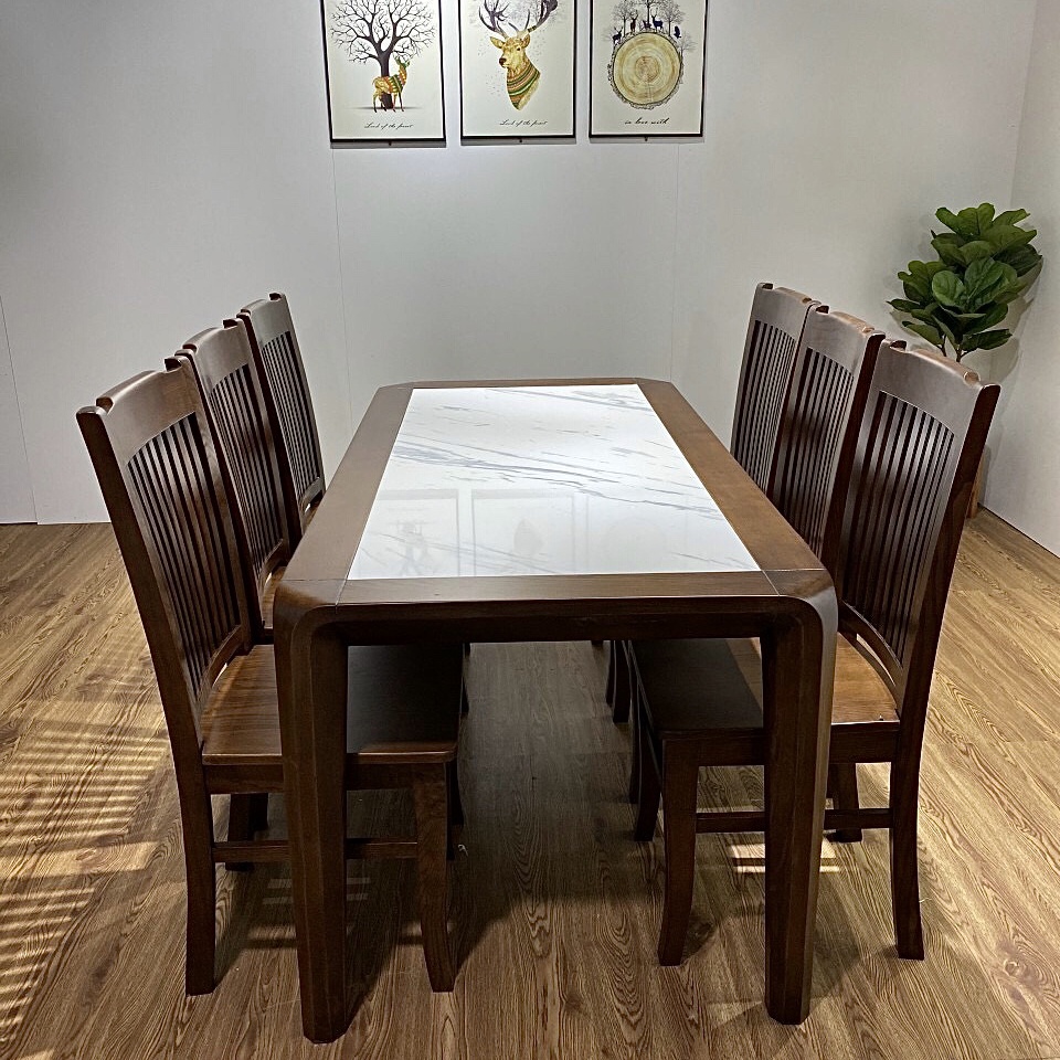 Bàn ăn mặt đá chân hươu