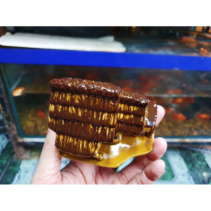 NHÀ LÁ TRÁNG MEN TRANG TRÍ HỒ CÁ NON BỘ 8x6x8cm