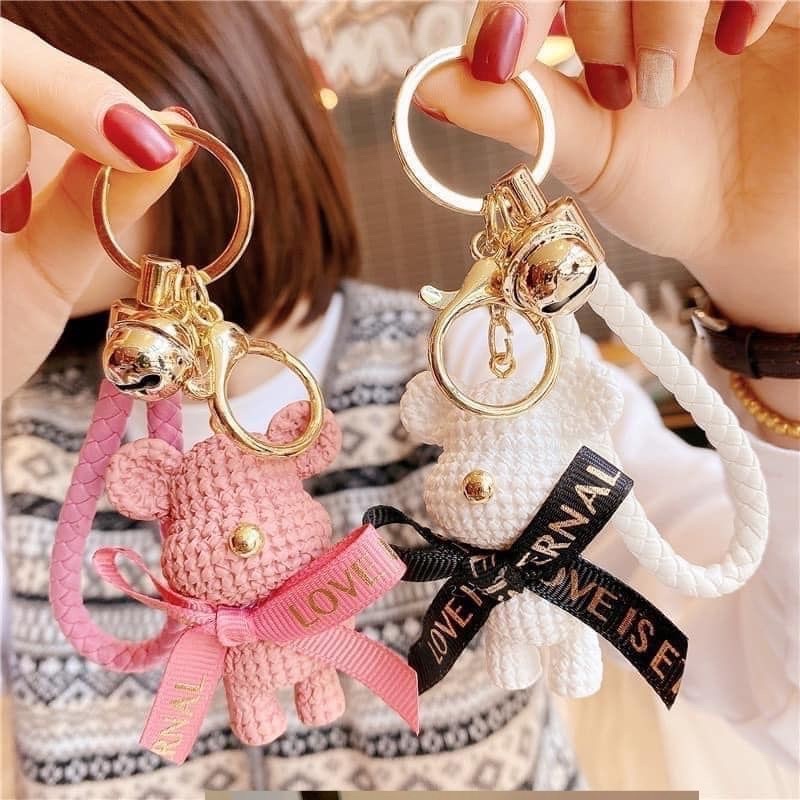 Móc khóa hình Gấu BearBrick Hàn Quốc cao cấp, phụ kiện túi xách hottrend Tiktok