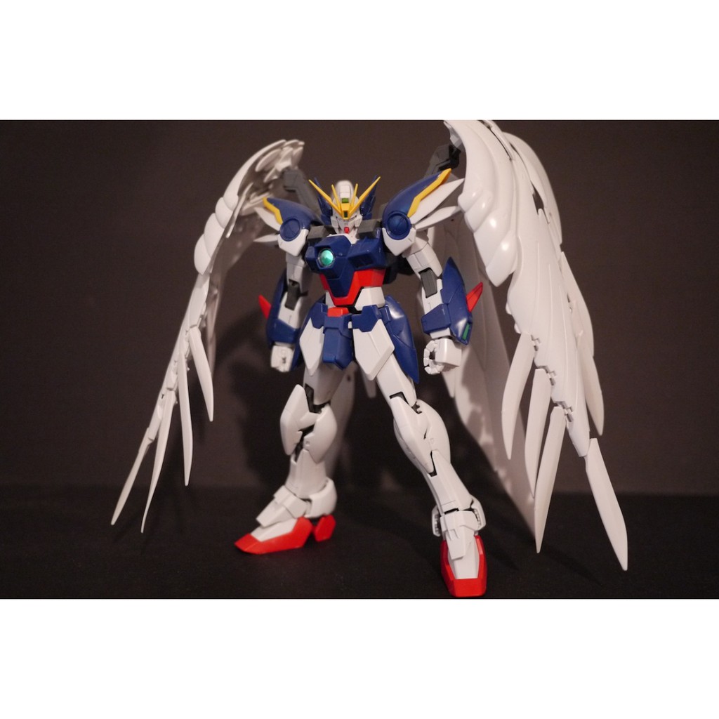 Mô hình lắp ghép MG 1/100 Gundam Wing Zero Custom - TThongli