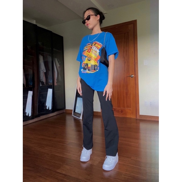 Áo Graphic Tee oversize xanh dương