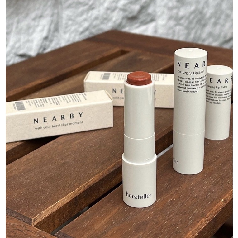 Son dưỡng thuần chay Hersteller Nearby Recharging Lip Balm
