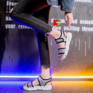 Giày Sandal Nữ Đế Xuồng 5Cm thumbnail