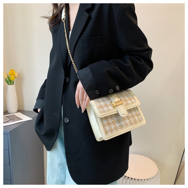 Túi Đeo JASMIN NOIR Chéo Dáng Vuông Nhỏ Họa Tiết Sọc Caro Phối Dây Xích Thời Trang Trẻ Trung Cho Nữ