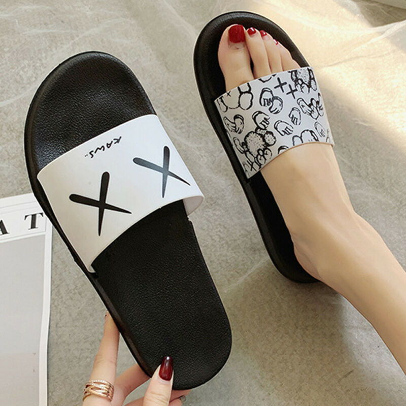 Dép Đi Trong Nhà Chống Trượt Cho Nam Và Nữ