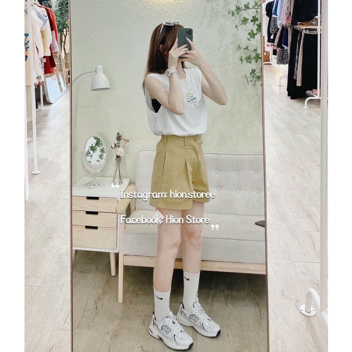 Set áo tanktop thêu hoa kèm quần đùi vàng kaki
