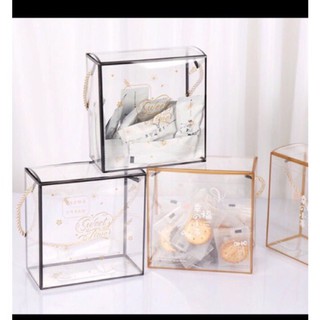 Hộp nhựa đựng kẹo trong 14cmx7cmx14cm