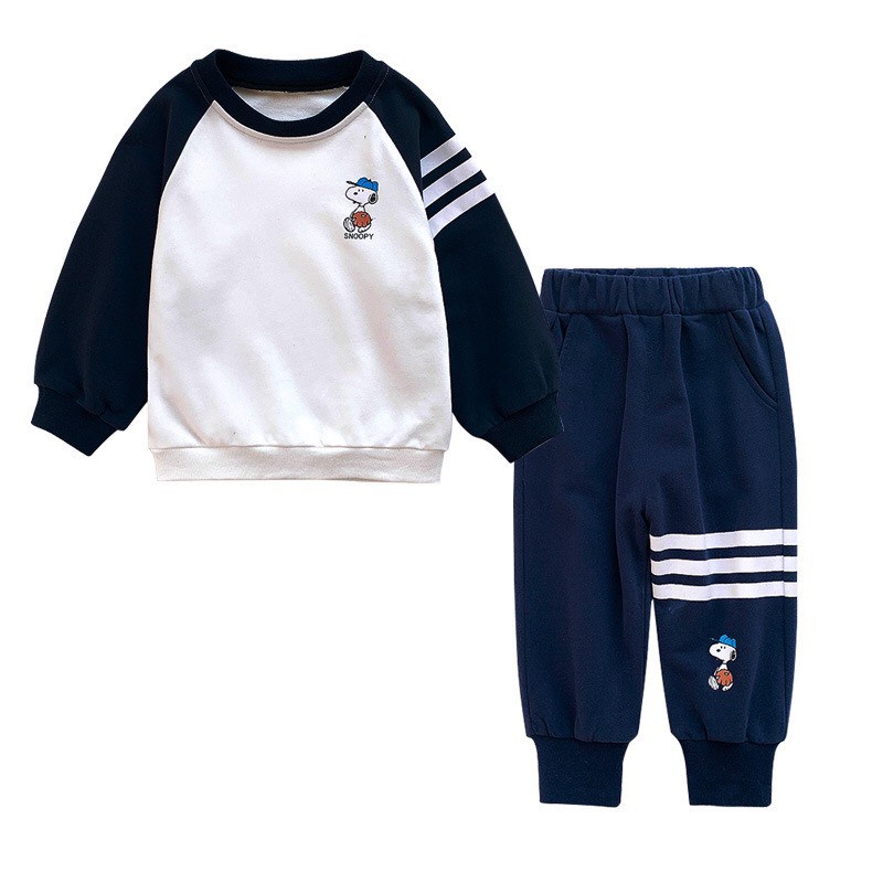 Set bộ quần áo dành cho bé trai và bé gái 1-5 tuổi ( 7-17kg) mẫu SNOOPY. Chất liệu nỉ dày dặn, giữ ấm cực tốt