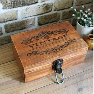 Hộp gỗ Vintage có khóa