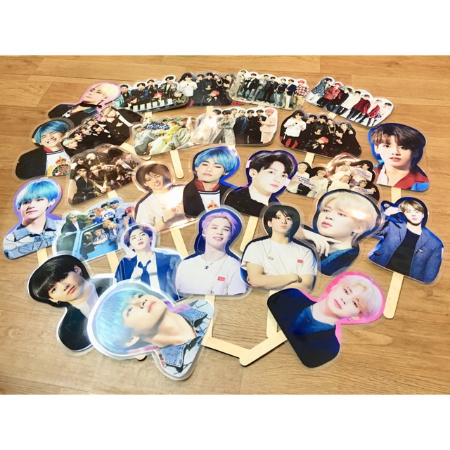 Quạt BTS và 7 thành viên