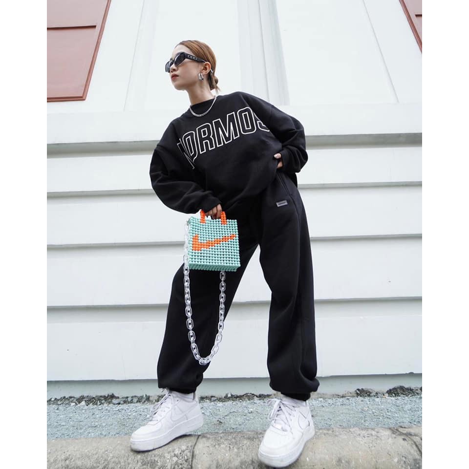 Set quần Jogger nữ ống rộng + Áo nỉ Cosmos - Ba màu Trắng/ Đen/ Ghi xám - Vải len tăm Oversize - Vitalita.cloth | BigBuy360 - bigbuy360.vn