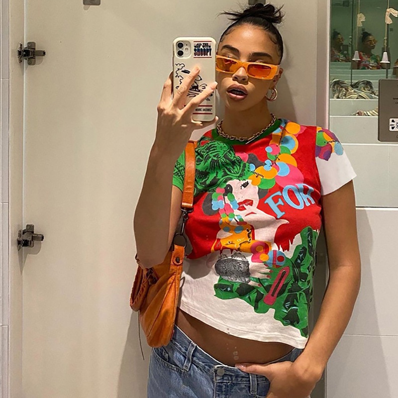 Áo Thun Tay Ngắn Cổ Tròn In Họa Tiết Nghệ Thuật Phong Cách Đường Phố Cho Nữ