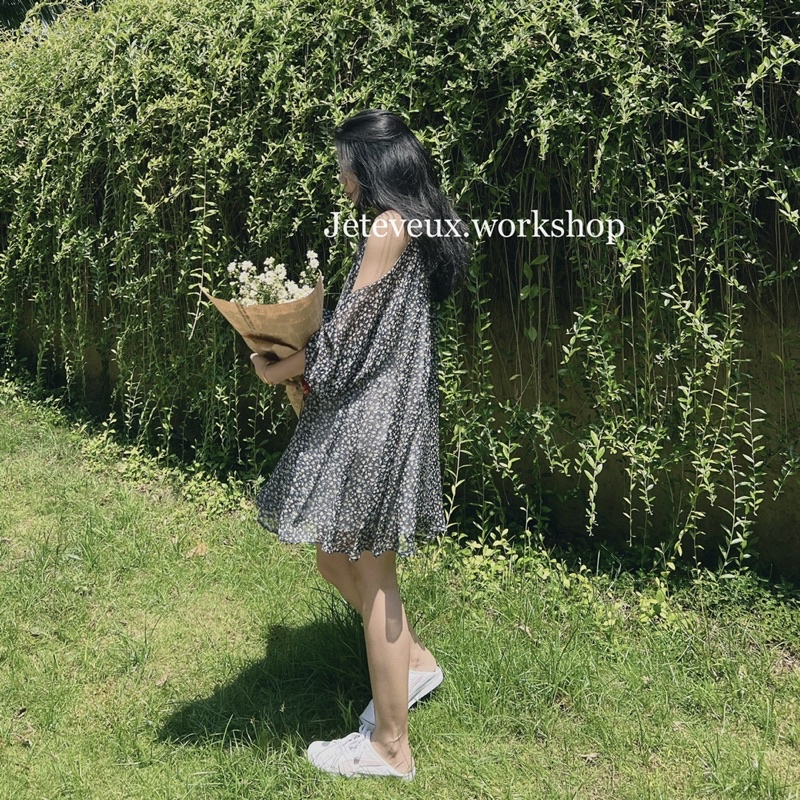 Váy hoa nhí khoét vai siêu xinh Thiết kế By Jeteveux | BigBuy360 - bigbuy360.vn