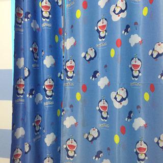 Đã nt cho shop từ lúc mình nhận đc hàng và đến giờ chưa có phản hồi. Lần đầu nhận hàng mình rất ưng ý về sản phẩm nên quyết định mua thêm 3 chiếc nữa. Nhưng lần nhận t2 này mình rất thất vọng. Vải mỏng, màu nhạt, đường may k bằng lần đầu giao, cùng số đo nhưng khi treo lên cái dài cái ngắn. Rèm bẩn