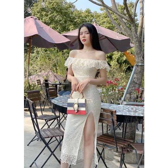 Váy ren trễ vai sẻ đùi