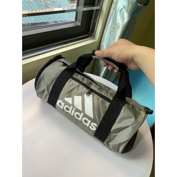 TÚI TRỐNG THỂ THAO,TÚI TẬP GYM ADIDAS,ĐÁ BÓNG XUẤT DƯ CAO CẤP VNXk