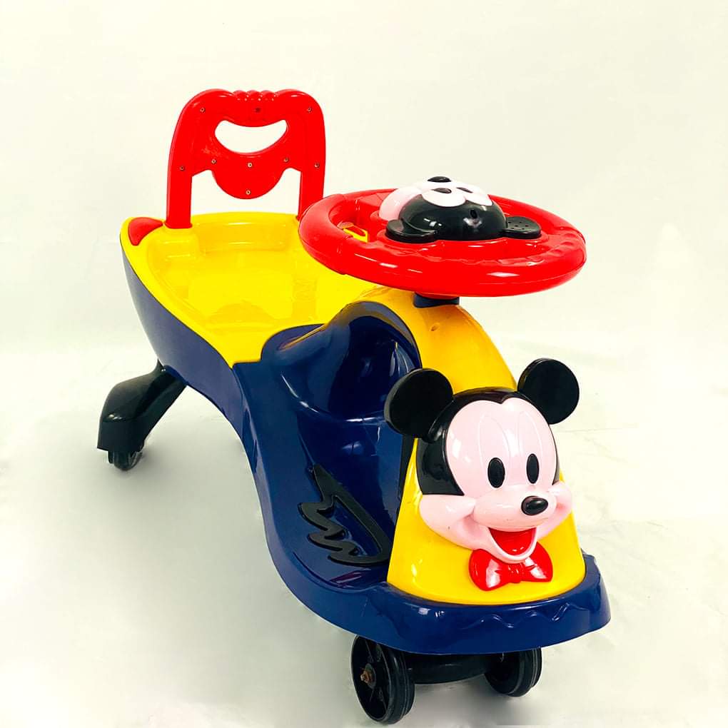Xe lắc Việt nhật Plastic có tựa lưng, có nhạc. Kích thước: 82 x 52 x 42