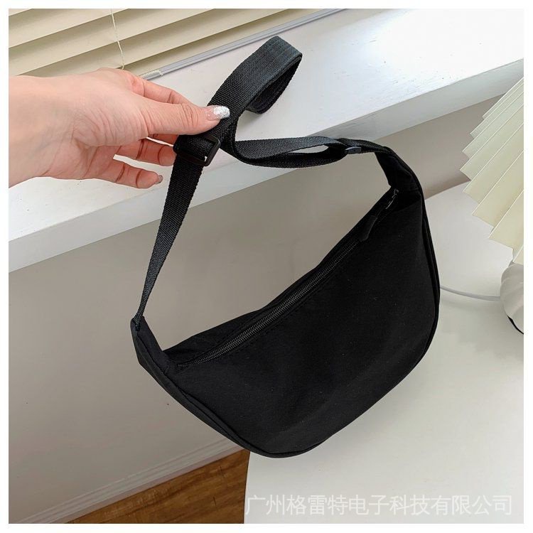 Túi Đựng Điện Thoại Đeo Chéo Vai Bằng Nylon Chống Nước Đơn Giản Phong Cách Hàn Quốc Cho Nữ