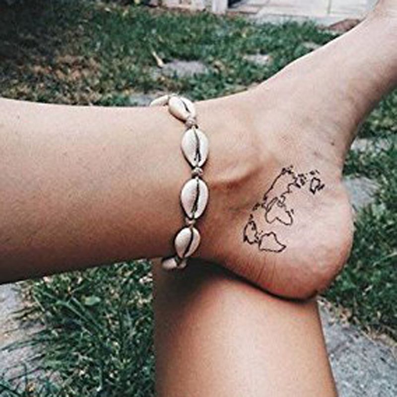 Vòng tay đính vỏ ốc phong cách Hawaii