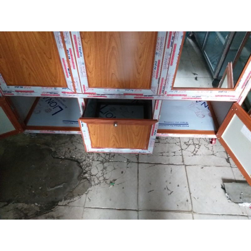 Tủ quần áo dài 1,4m khung nhôm hộp mới 100%