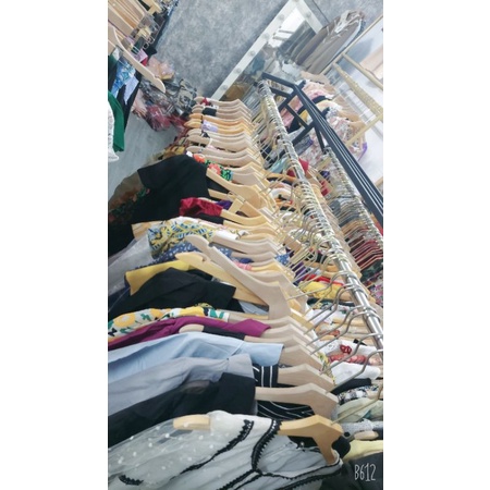 Áo kiểu đủ màu hàng shop thanh lý