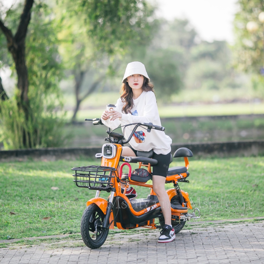 Xe Điện Hotgirl New X4 Plus - Xe Điện Nhập Khẩu - Tặng Giỏ Xe Và Ghế Em Bé - Pin Lithium 30A Chính Hãng - Bảo Hành 2 Năm