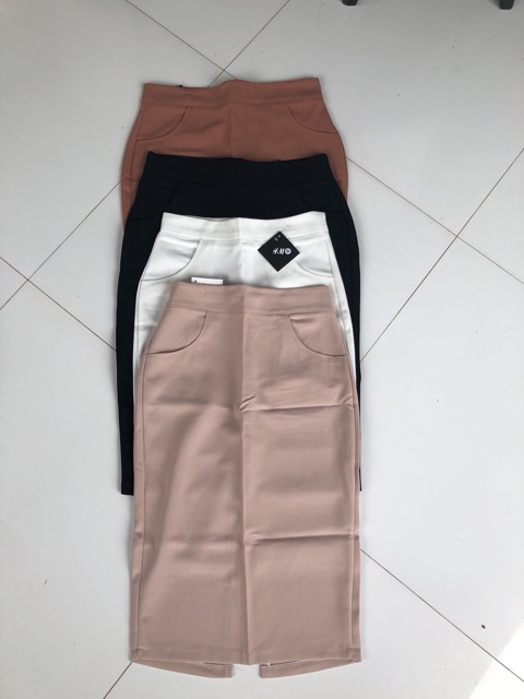 Chân váy dài tuyết mưa xẻ sau kèm ảnh thật | BigBuy360 - bigbuy360.vn