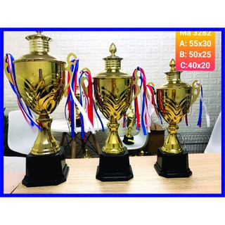 Cup vàng vô địch bóng đá