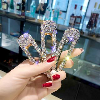 Elegant Stone and Pearl Hair Clips for Women