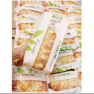 Túi bánh mì hoa cúc dọc lá xanh 300-500gr 100c