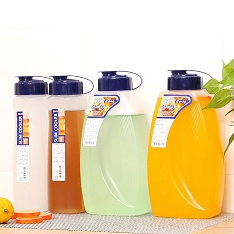 Bình nước nhựa cao cấp Nakaya của Nhật loại 1 lít và 2 lít