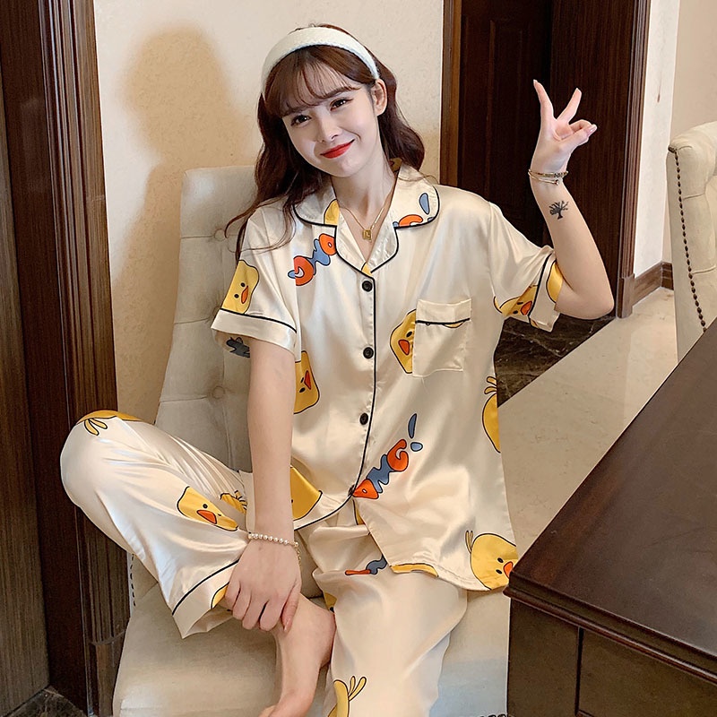 Bộ Đồ Ngủ Bằng Lụa Satin Siêu Nhẹ In Họa Tiết Hoạt Hình Dành Cho Nữ