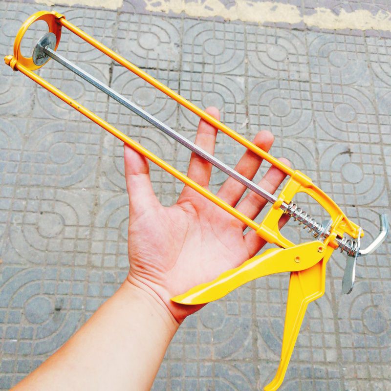 Súng Bắn Keo Silicon Bossman Vàng