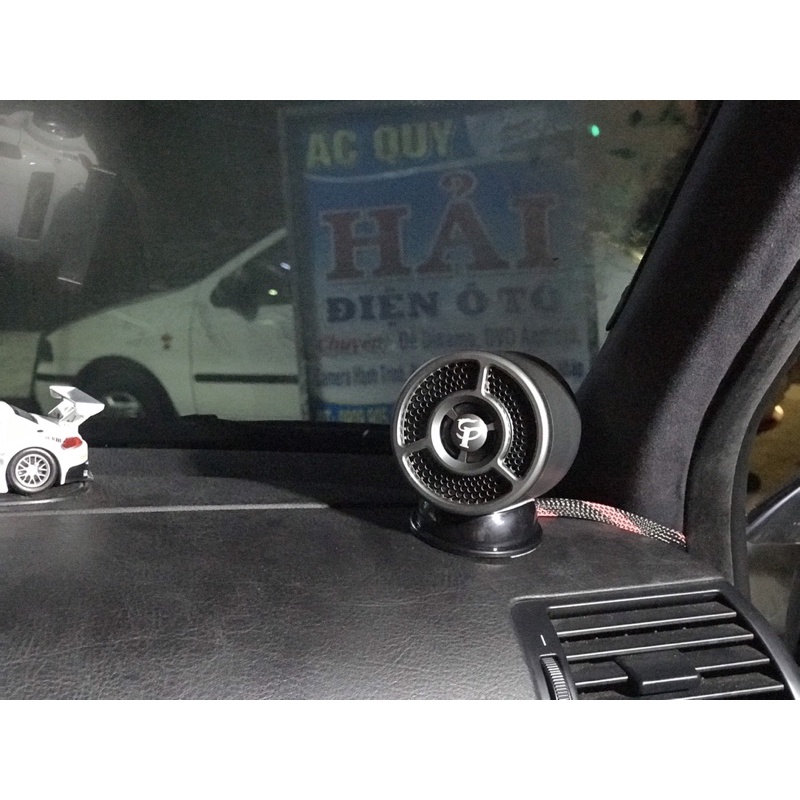 Loa toàn dải để taplo