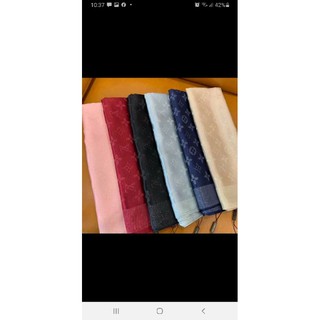 Khăn lụa hiệu 250k sale 189 (k box)