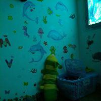 Decal cực kì đẹp, độ bám dính tốt, shop tư vấn nhiệt tình, nhân viên giao hàg dễ thương. Sẽ tiếp tục ủng hộ shop dài dài. 