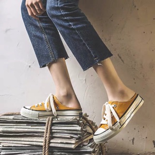 Nữ. Sneaker đạp gót, giày đạp gót, giày lười