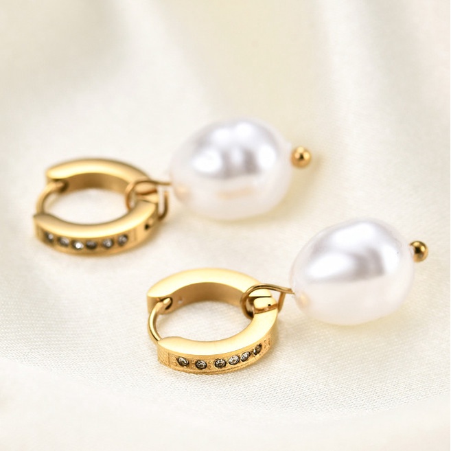 Bông Tai Tòn Ten Ngọc Trai  Nhân Tạo Titan Ko Đen TT 4383