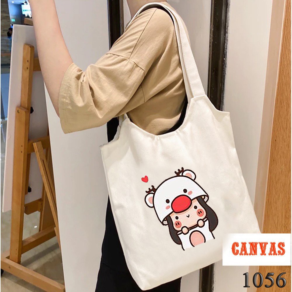 TÚI TOTE TRẮNG CHẤT VẢI CANVAS 1056 CÔ BÉ ĐỘI MŨ MŨI ĐỎ DỄ THƯƠNG HÀNG CHUẨN ĐẸP