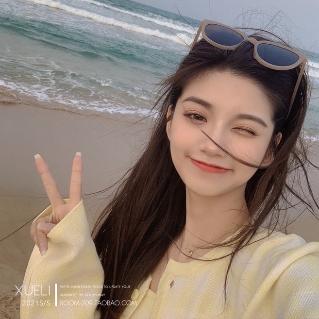 Porozi  Set áo khoác cardigan dệt kim dáng ngắn phối áo hai dây phong cách Hàn quốc xinh xắn cho nữ