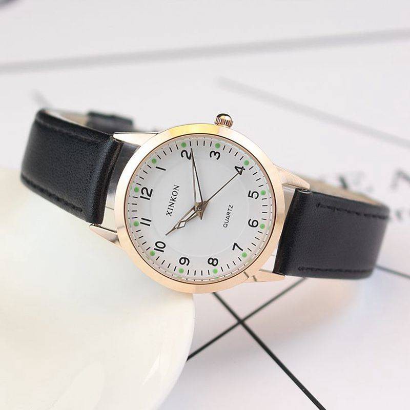 Cây có cùng một đoạn văn, đồng hồ đêm, nữ sinh viên, phiên bản Hàn Quốc của đồng hồ đeo tay nữ thạch anh đơn giản