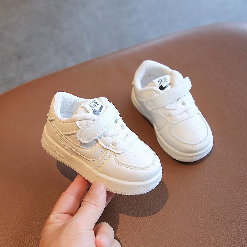 Giày Sneaker đế mềm giày thể thao cho bé màu trơn quai dán thời trang cho trẻ em [G02]