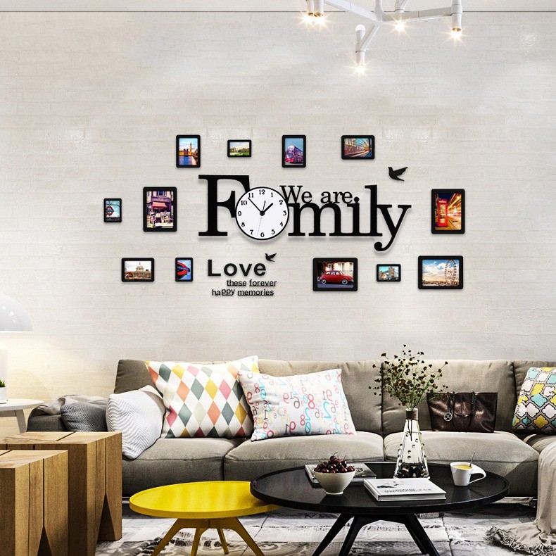 Đồng hồ treo tường hiện đại CL013 - We are family - Kích Thước: 30x86, 33.5x100, 42.5x100cm