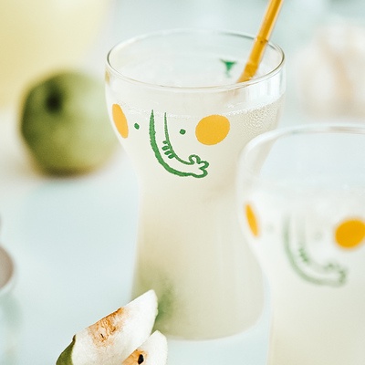 Bình Nước Thủy Tinh Trong Suốt In Hình Hoạt Hình Đáng Yêu 350Ml Tiện Dụng