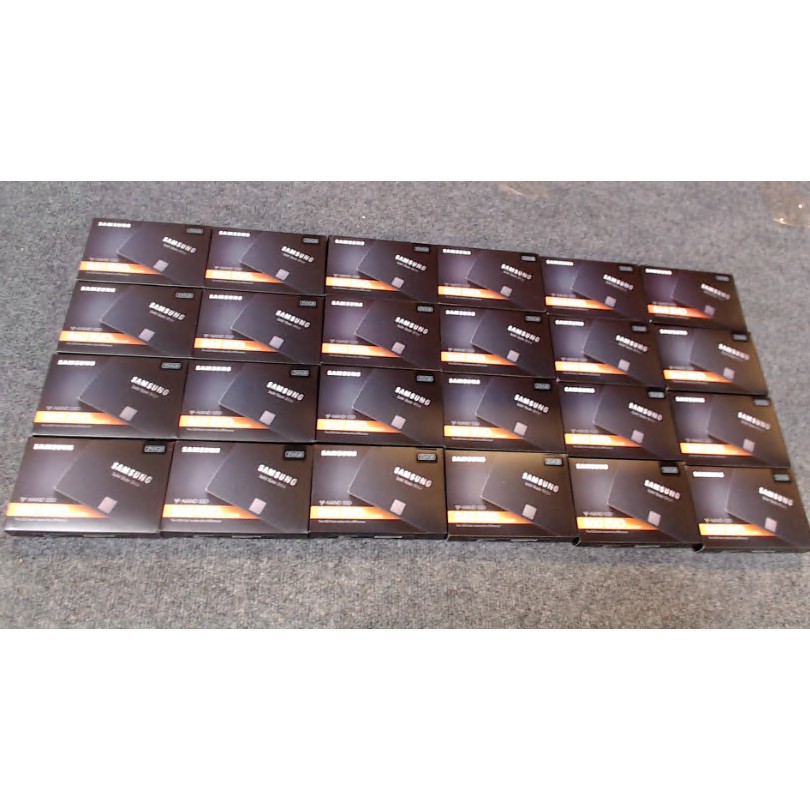 Ổ Cứng SSD Samsung 860 Evo 500GB 2.5-Inch SATA III BH 1 năm | BigBuy360 - bigbuy360.vn