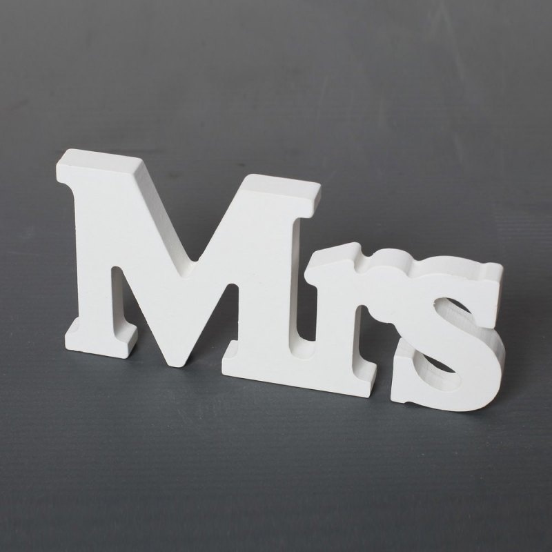 Set 3 chữ cái Mr & Mrs bằng gỗ trang trí tiệc cưới đẹp mắt