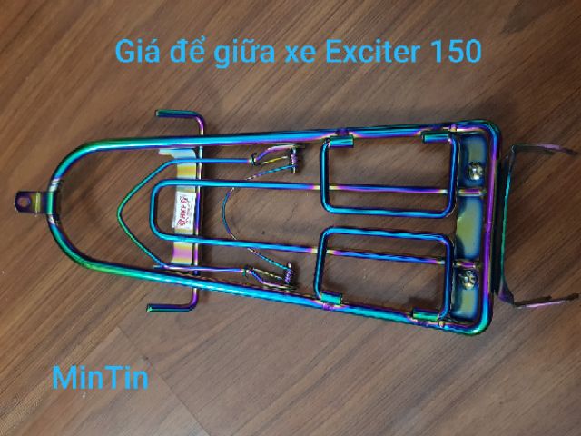 Giá để giữa xe Exciter 150 và 135