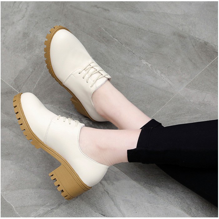 Giày boot nữ oxford màu trắng TRẺ TRUNG GBN2802 | BigBuy360 - bigbuy360.vn